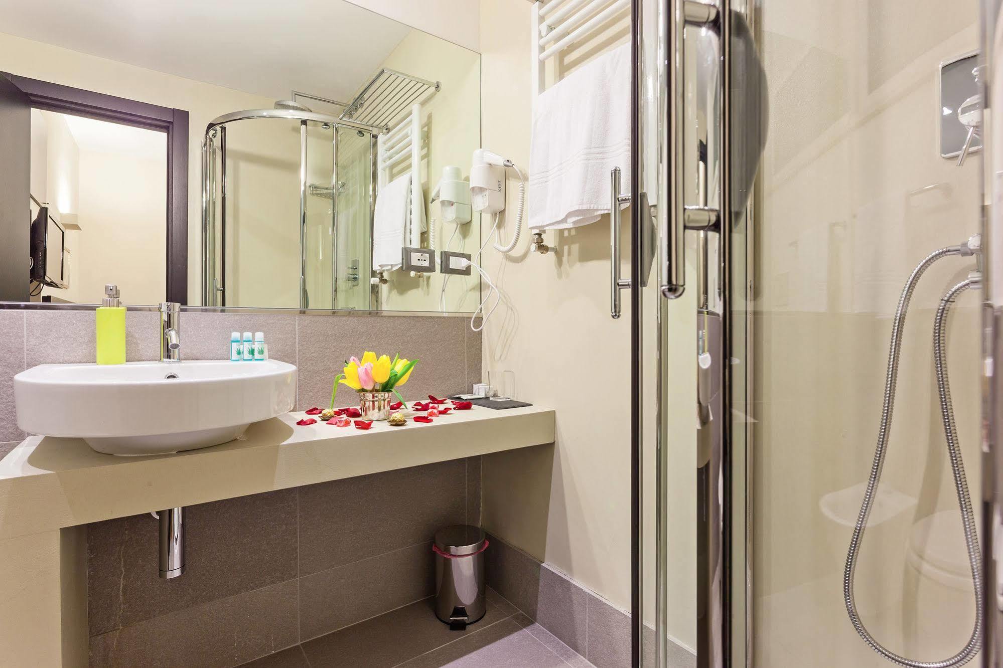 Domus Best Guest House Рим Экстерьер фото