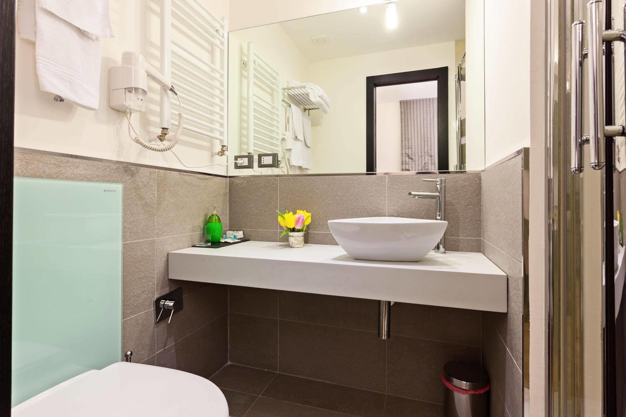Domus Best Guest House Рим Экстерьер фото