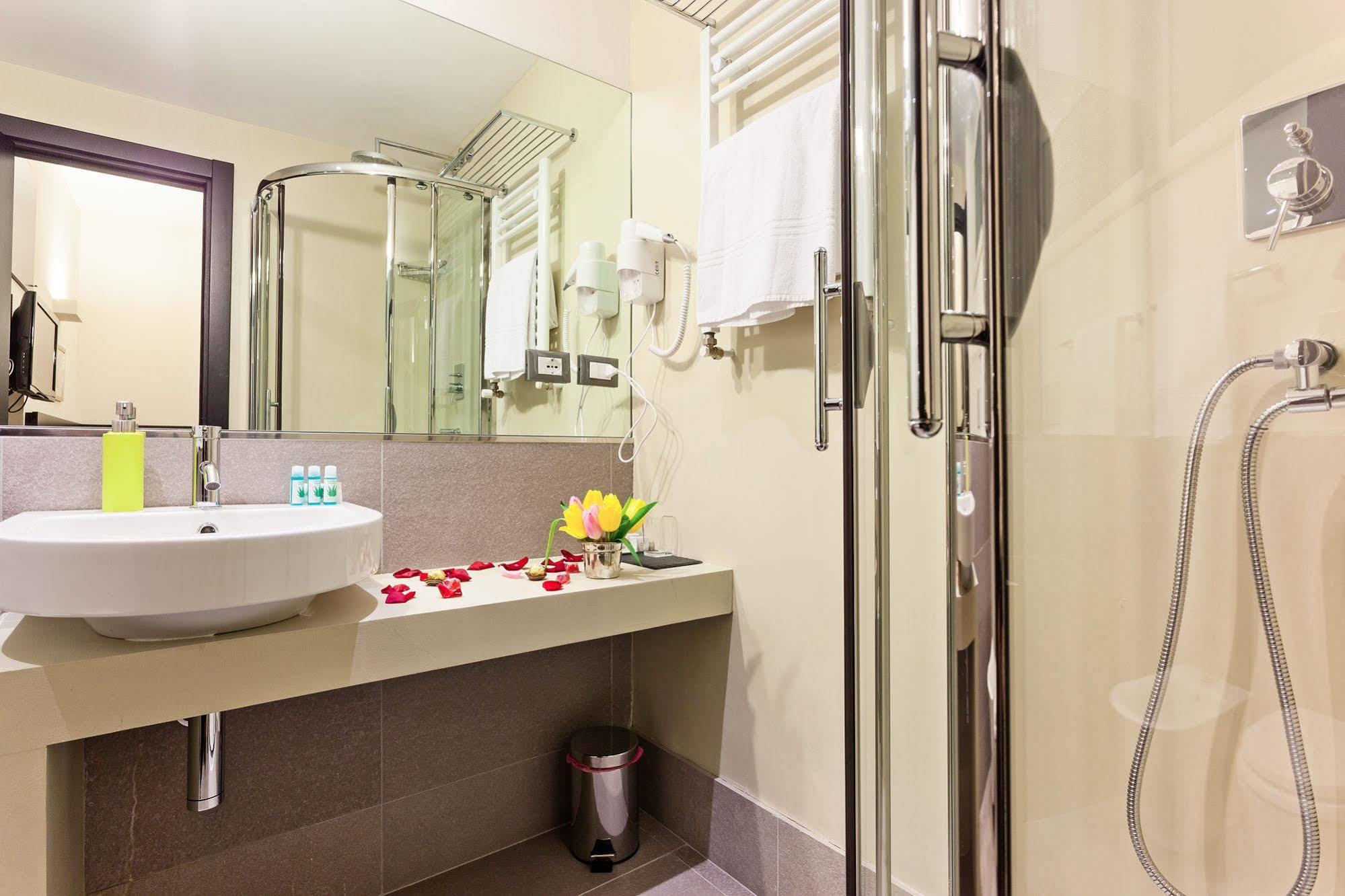 Domus Best Guest House Рим Экстерьер фото