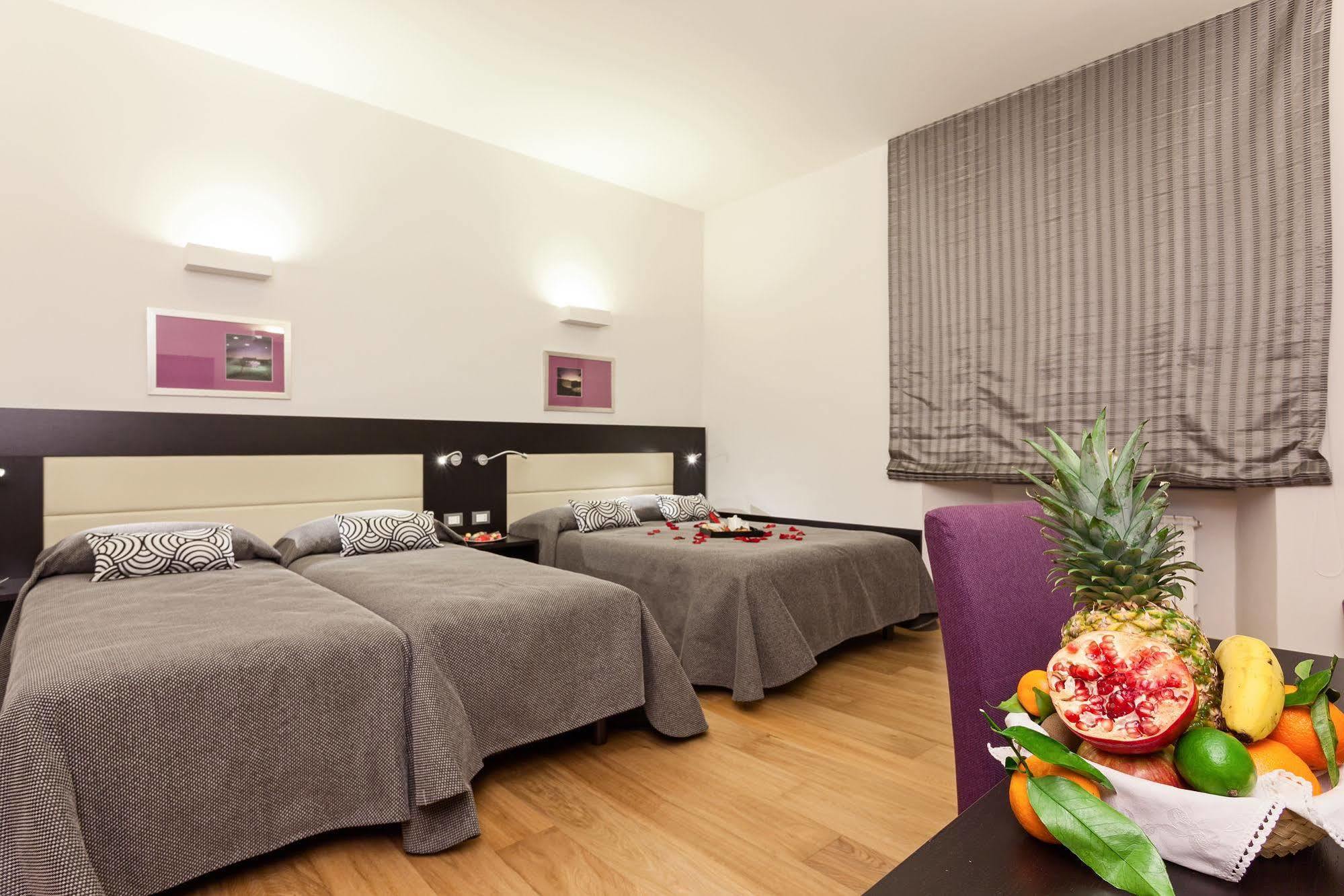 Domus Best Guest House Рим Экстерьер фото