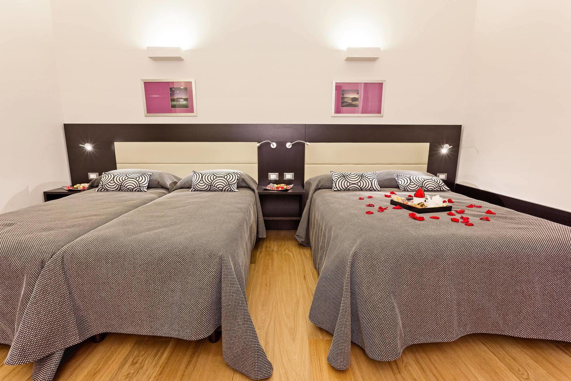 Domus Best Guest House Рим Экстерьер фото